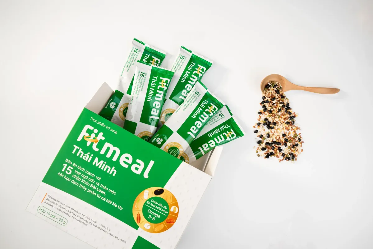 nhung-ai-can-luu-y-hoac-than-trong-khi-su-dung-bua-an-thay-the-fitmeal